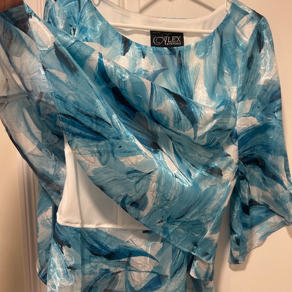 Alex Evenings Ruffle Top - Picture 4 of 5